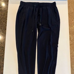 Old navy joggers S